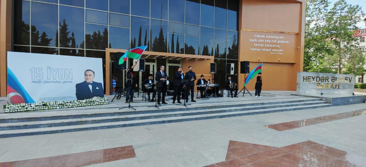 Yevlax Rayonu Heydər Əliyev Sarayı 2